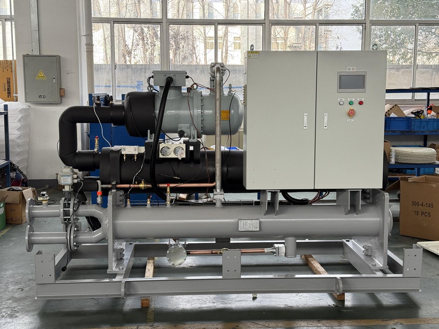 Water Cooled Screw Chiller Pip - Heavy Equipment Unit recension och pris